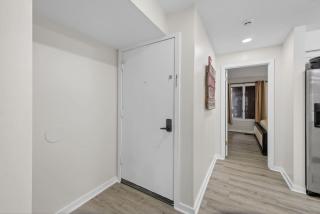 Indoor/Outdoor Pools!! Hot Tub! Steam Room! Sauna! - 4
