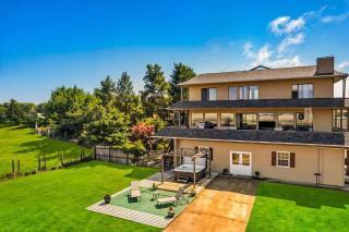 Spacious Gracious & Luxurious Retreat - 5