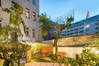 Best Western Plus Celebrity Suites - 6