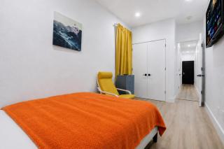 2BD Cozy Hub in Central Manhattan - 9