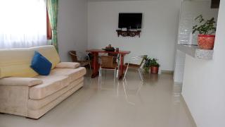 Apartamento Acogedor a 10 Min Plaza Mayor con Parqueadero - 1