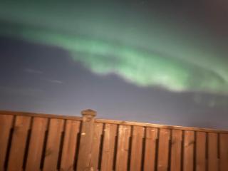 ICELAND SJF Villa, Hot tub & Outdoor Sauna Amazing Mountains and City View Over Reykjavík - 1