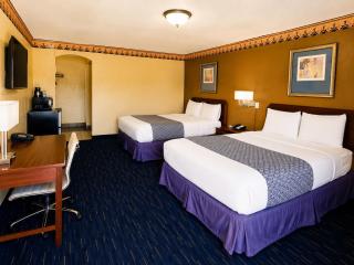 Country Inn Sterling - 8