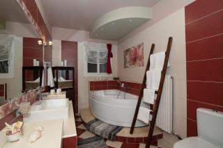 The House Olympia - Happy Rentals - 2