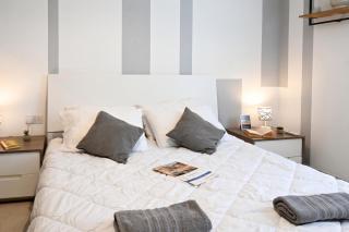 A Sunny Seaview In Central Sliema - Happy Rentals - 7