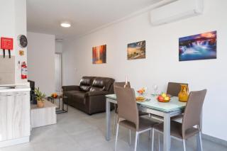 Camelia Seaview 1 Bd Apart In St Paul Bay - Happy Rentals - 2
