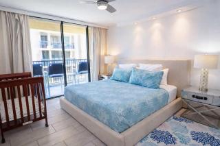 Sea Vista Beachfront 3BR - Heated Pool - 2