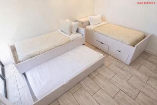 Sea Vista Beachfront 3BR - Heated Pool - 5