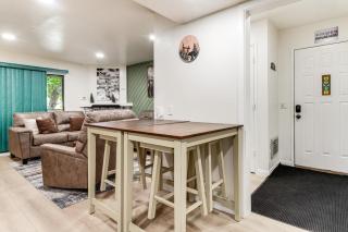 Walkable Condo Near Ski Shuttle & Mammoth Creek! - 3