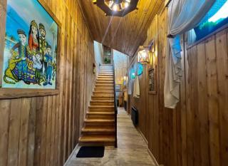 Ohanavan Family House - 5