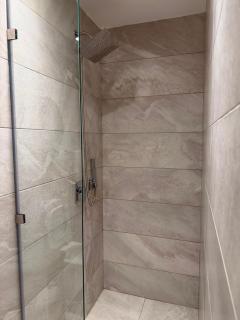 The Lumière at Harmonia Residence Fifth Floor Stylish 1 Bed Flat - 6