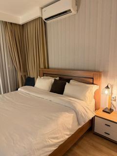 The Lumière at Harmonia Residence Fifth Floor Stylish 1 Bed Flat - 3