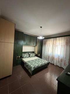 The SunSet Studio Pazari i Ri Parking Available - 8