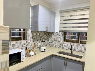 Modern 1 Bedroom Flat Kingsby Roundabout - 7