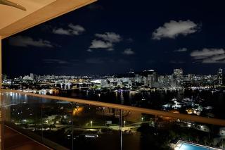 Luxury H2/ Piso 19/ Sea Bay View & Historic Center - 4