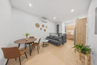 The Cosmo Outstand NYC - Private room at a shared apartment near Times Square - 8