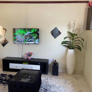 Pearl homes escape - 2