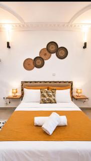 UMO Urban Suites Malabo - 4