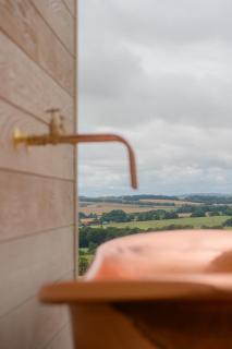 Luxury Retreat in Angus with Sunset Valley Views - 2