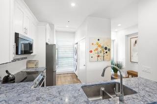 Harbor Villa Club 303 - 3