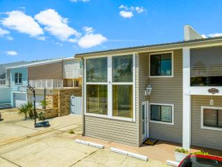 Harbor Bliss - 9
