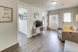Walk to Dtwn Branson: Pet-Friendly Home! - Branson - 8