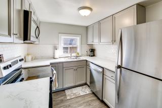 Walk to Dtwn Branson: Pet-Friendly Home! - Branson - 3