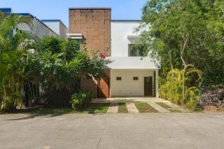 1 Mi to Beach: Luxe Playa Del Carmen Home w/ Pool - 8