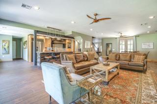 Hot Tub, Game Room & More! Lakefront Home in Afton - 7