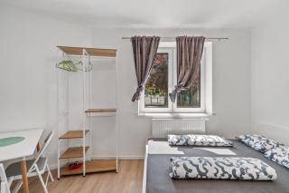 Cosy Apartment near Metro U1 - 9