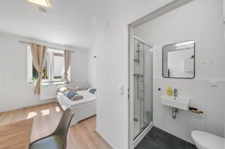 Cosy Apartment near Metro U1 - 6