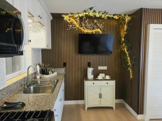 Family Nest Romantic Stays-Memorable moments - 4