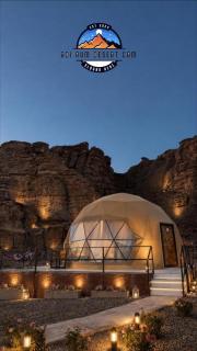 WADl RUM DESERT CAMP & Jeep Tours - 9