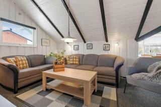 C11181-Hemmet-Tues-Drowt-13 - 1