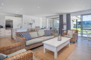 Within Reach - Coastal Escape - Cooks Beach - 6
