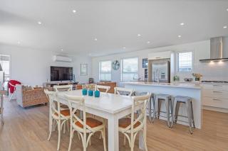 Within Reach - Coastal Escape - Cooks Beach - 4