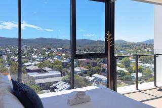Amazing Views 2BD 2BA Homey Toowong Abode Pool M29 - 7