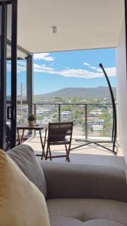 Amazing Views 2BD 2BA Homey Toowong Abode Pool M29 - 9