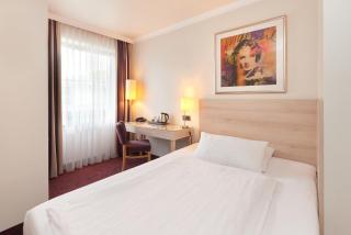 Best Western Hotel Hamburg International - 3