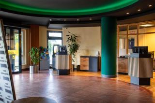 Best Western Premier Airporthotel Berlin - 7