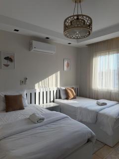 White Luxe 3BR - Guave stay - 6