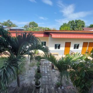 Baan Baan Cozy Hostel - 1