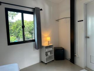 Flow Stay Koh Samet 1F流宿沙美島 Max 2 ppl, private bathroom 5 mins walk to pier and everywhere 雙人房 私人衛浴 碼頭5分鐘 鬧中取靜 - 5