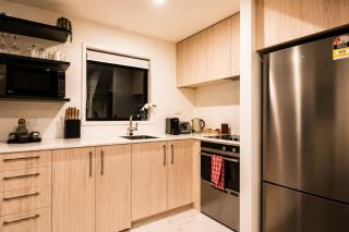 The Coolest Townhouse in Christchurch - 3
