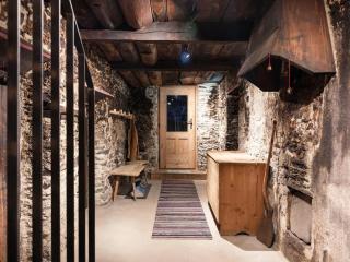 Raneburg historic estate with sauna - 3