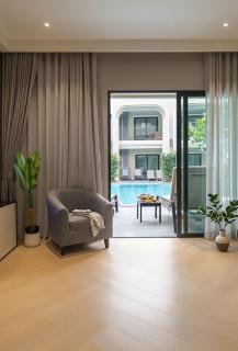 Title Legendary Pool Access 1-Bedroom Suite by TVC - 3