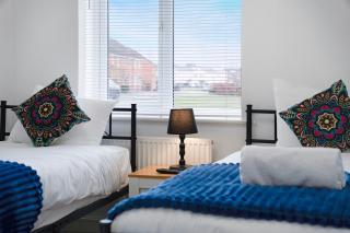 Spacious Retreat for 10 Perfect for Families - 3