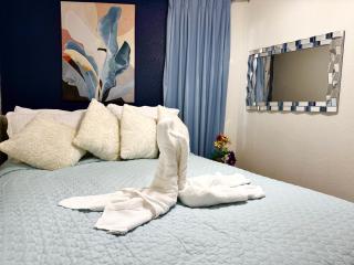Galveston beach front and ocean views at Casa Del Mar - 9