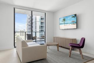 40th Floor Bay Views with Pool and Balcony in Miami G4013 - 6