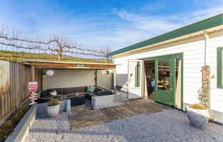 Pet Friendly Home In Stavenisse With Outdoor Swimming Pool - 2
